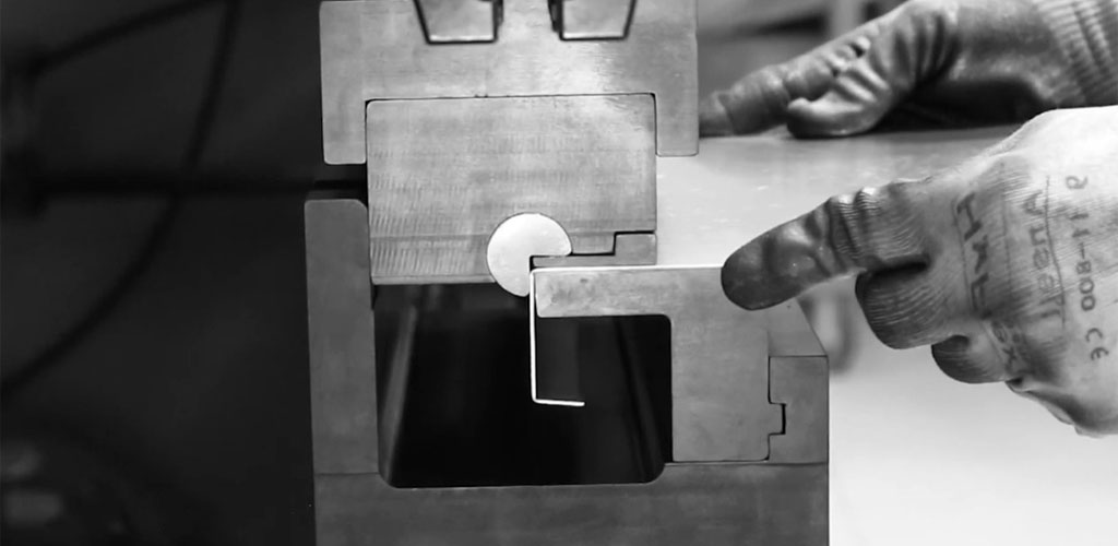 Sheet Metal Rotary Bending