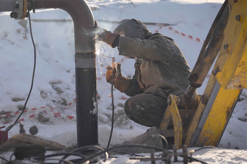 Stick Welding in Extreme Weather